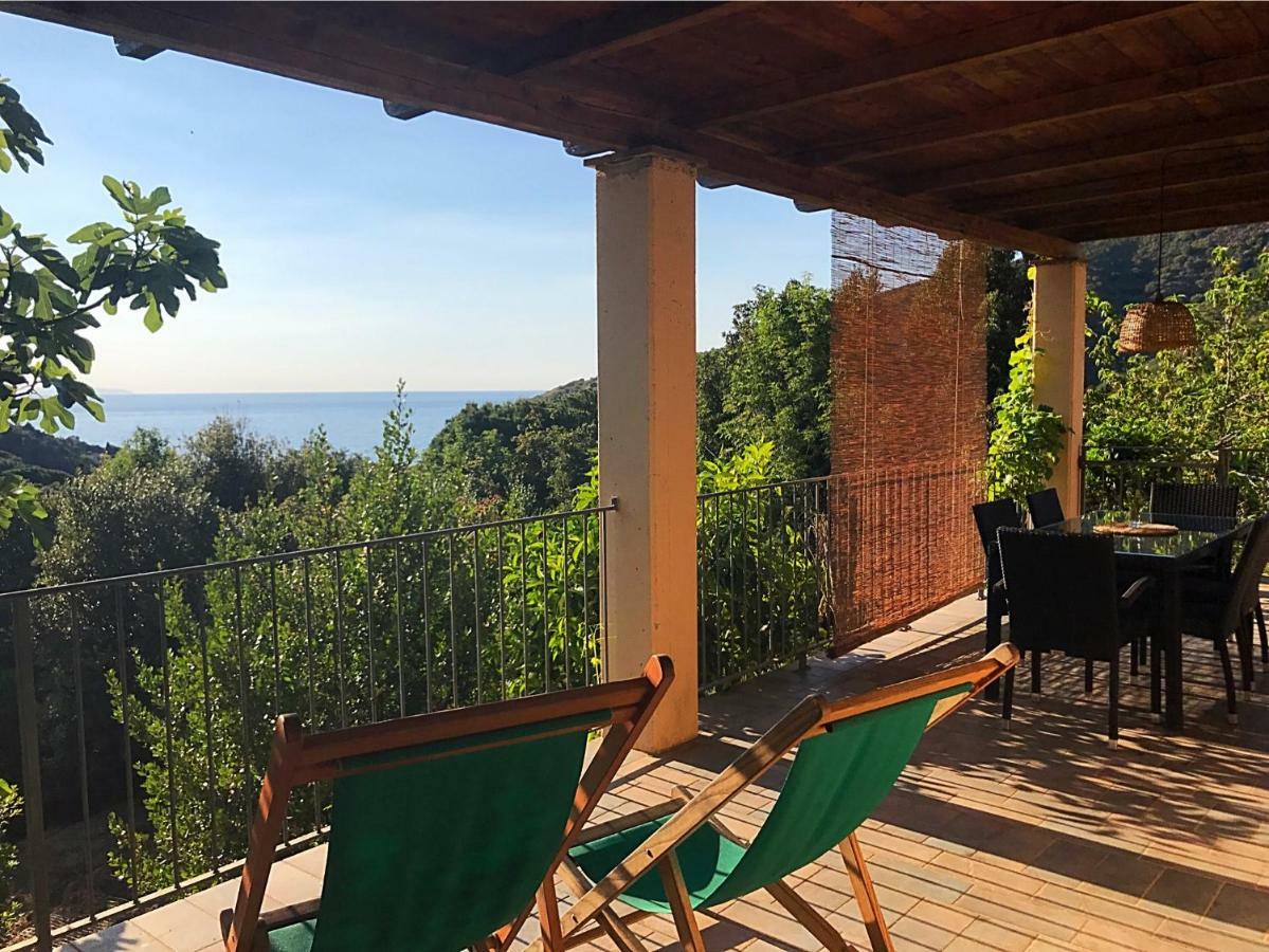 Villetta ai Peri Nisporto Esterno foto